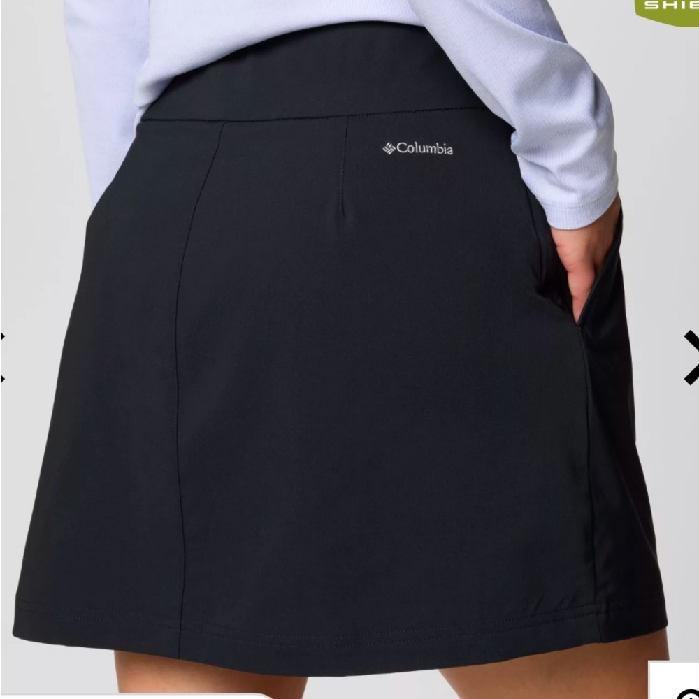 Columbia Women's Black Skirt